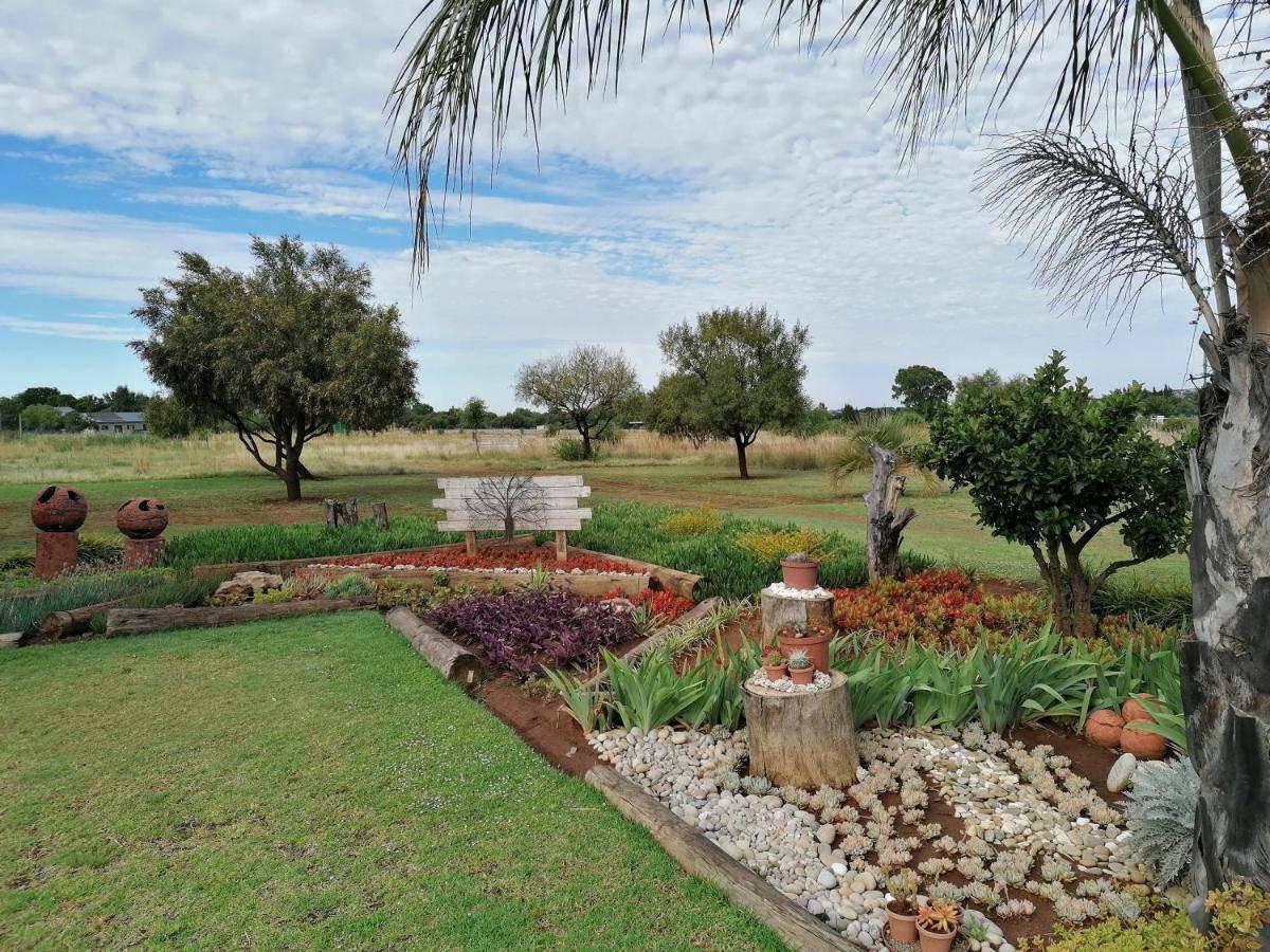 Safe Haven Guesthouse Bloemfontein Kültér fotó
