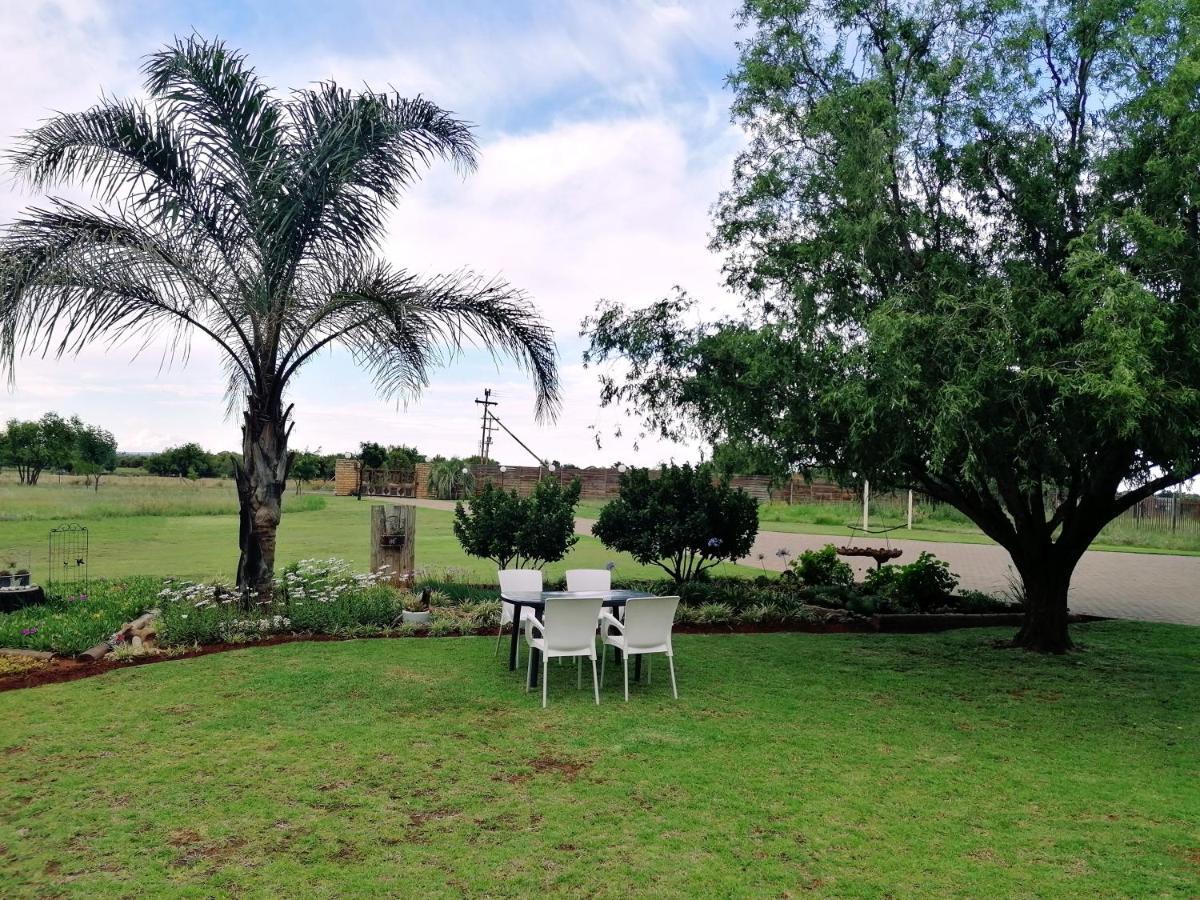 Safe Haven Guesthouse Bloemfontein Kültér fotó