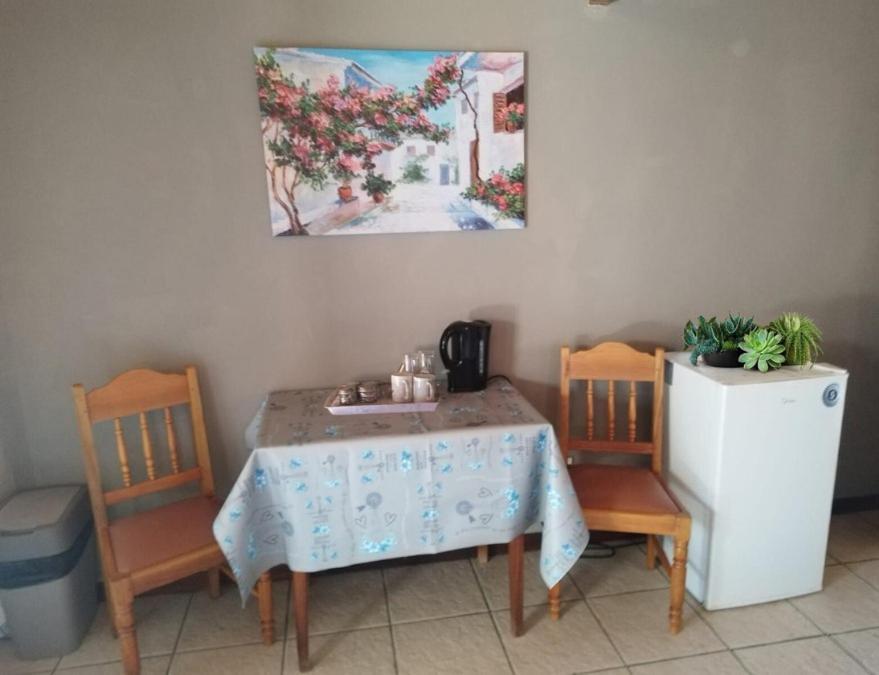 Safe Haven Guesthouse Bloemfontein Kültér fotó